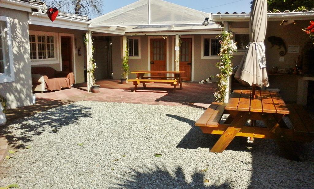 Jembjo'S Knysna Lodge & Backpackers Exterior photo