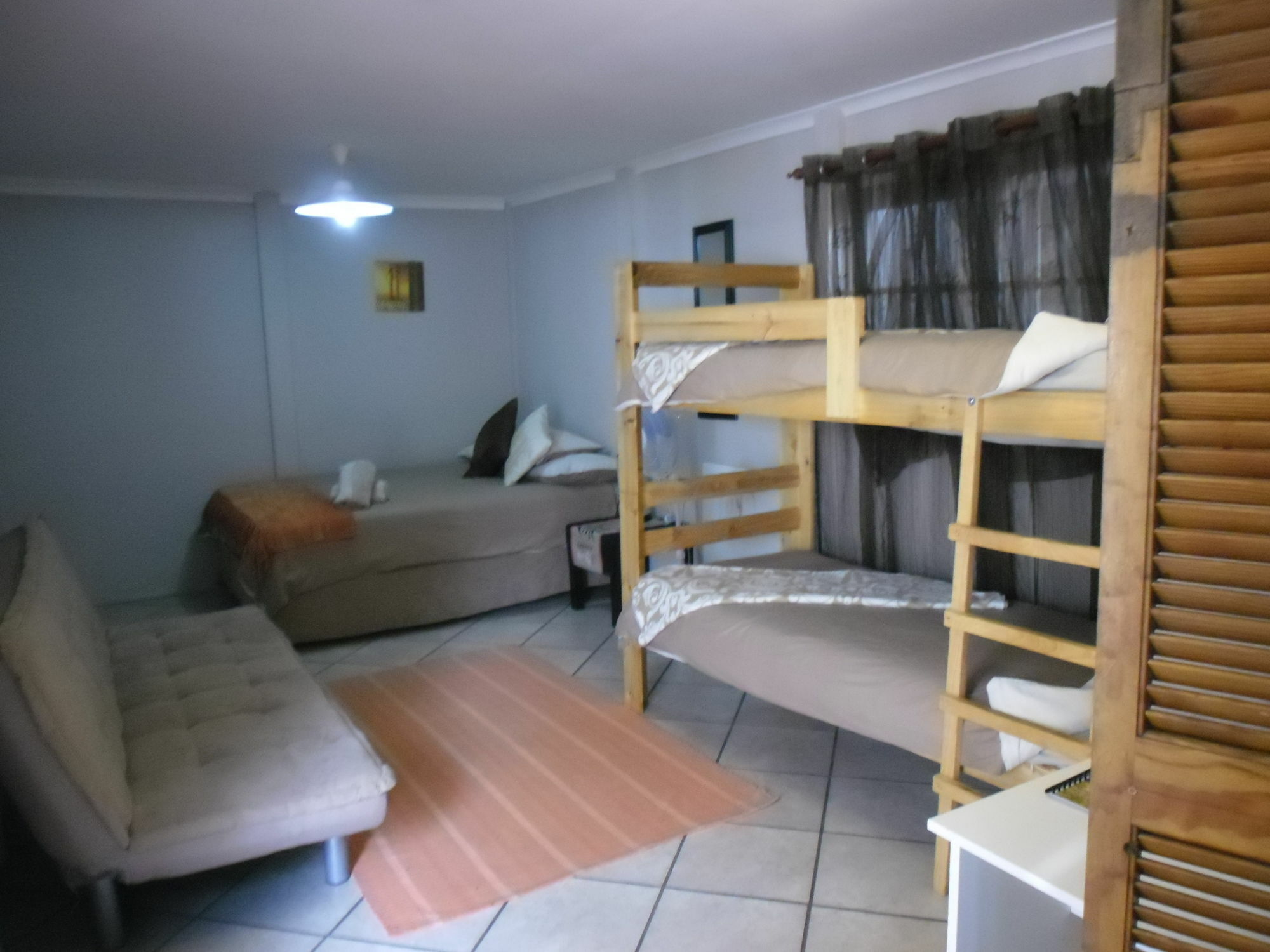 Jembjo'S Knysna Lodge & Backpackers Exterior photo